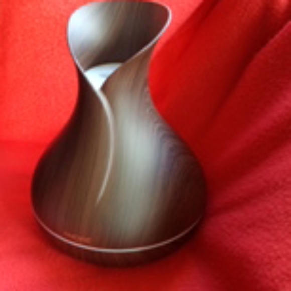 Aroma Diffuser - Picture 3 of 3